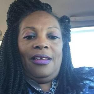 Meet your Posher, Joann